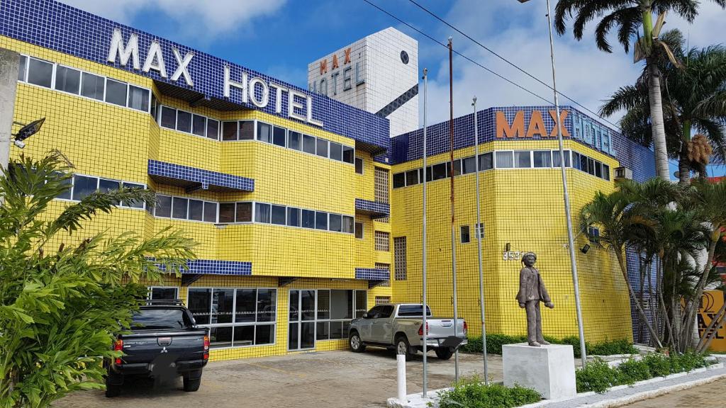 Capa de Max Hotel