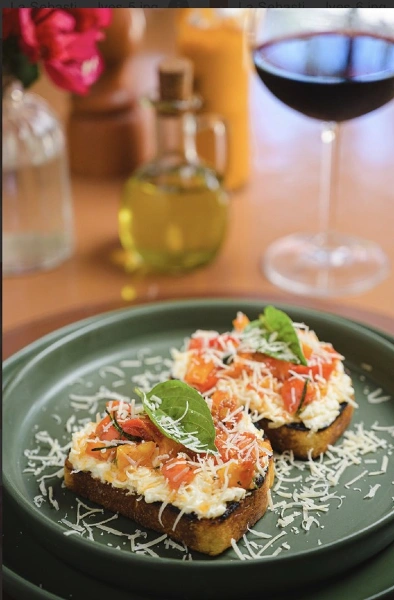 BRUSCHETTA CAPRESE