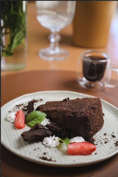 TORTA DENSA DE CHOCOLATE